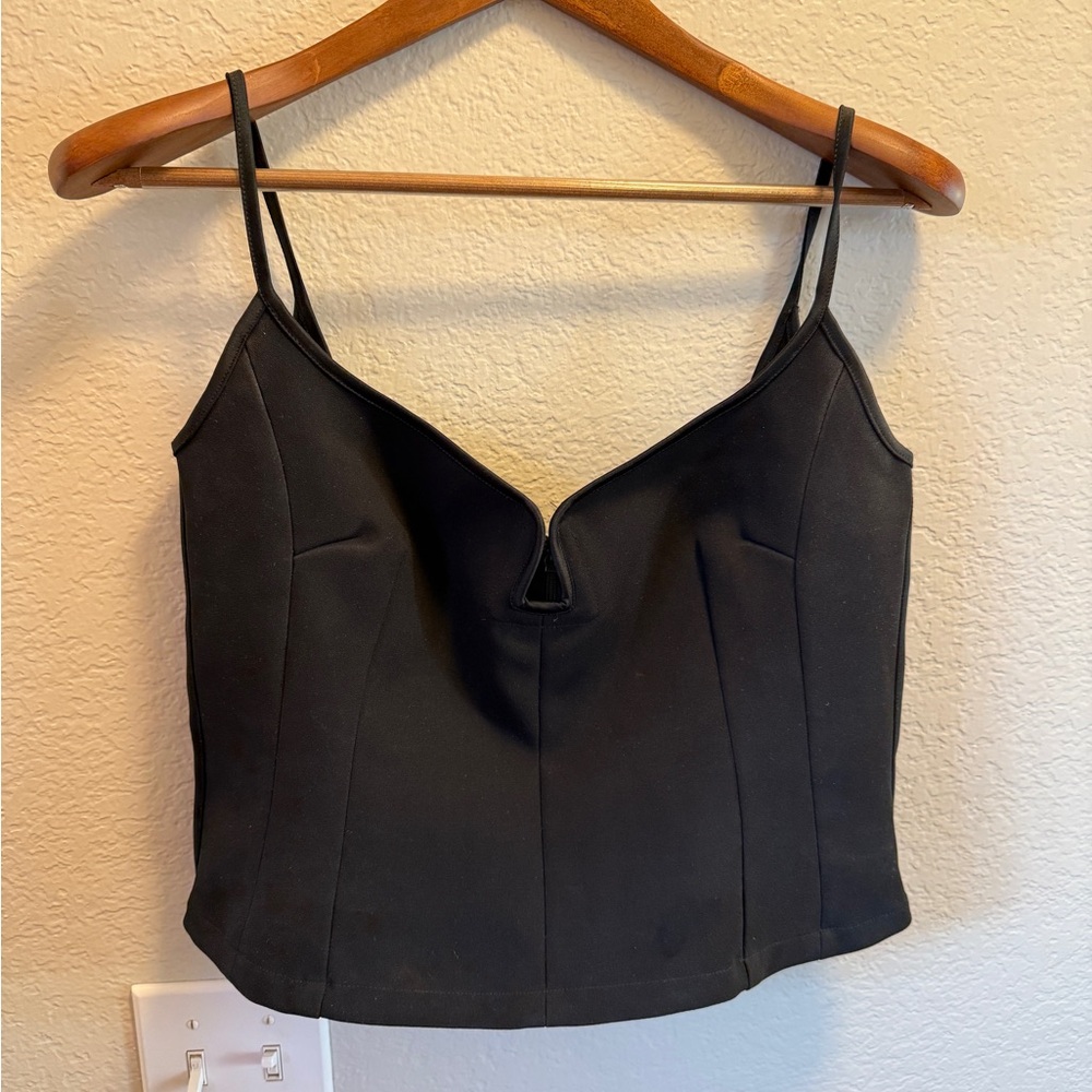 Paris Georgia Marlo Black Singlet Heart Top – Size L (Fits Like Medium)